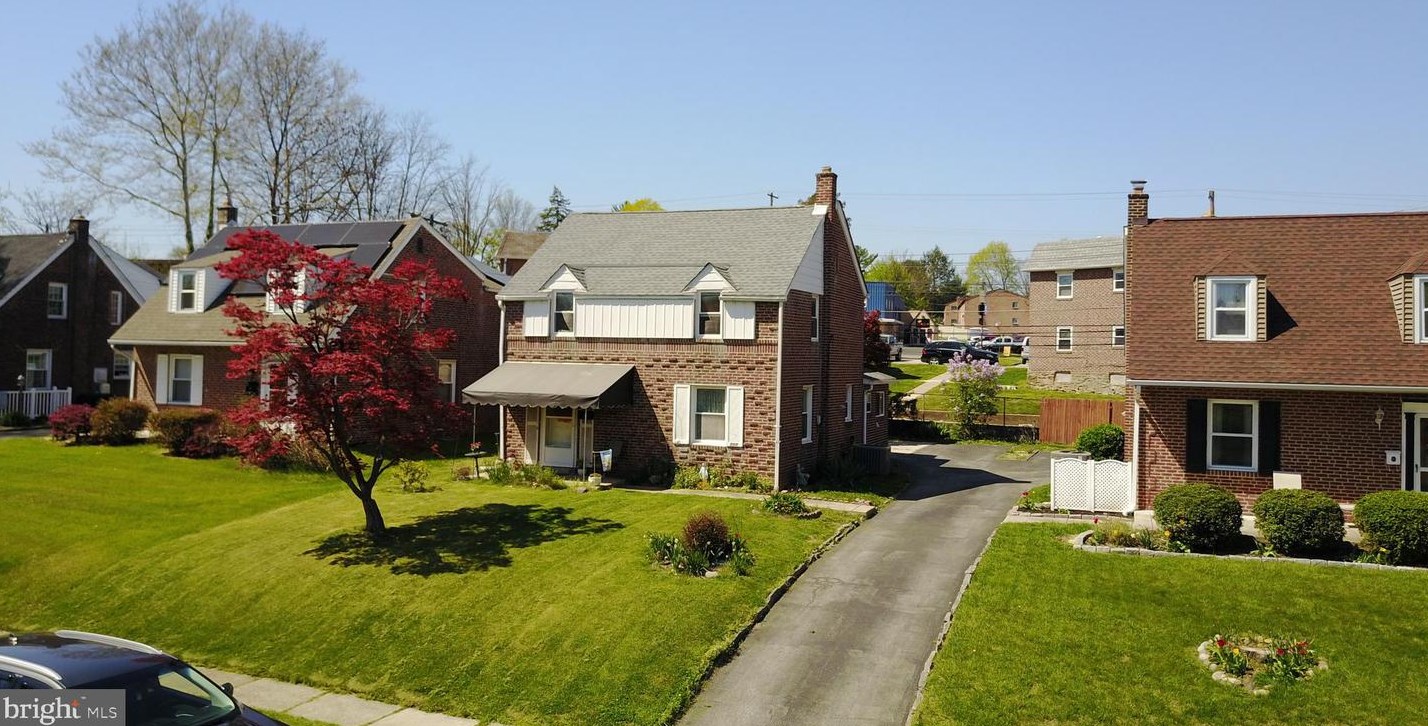 711 Braxton Rd, Ridley Park, PA 19078-1402