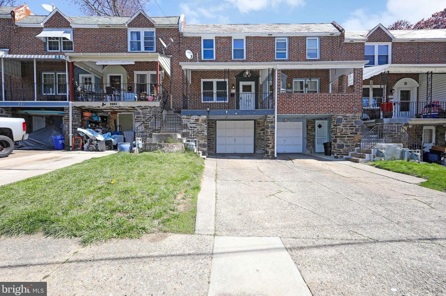 217 Blanchard Rd, Oakview, PA 19026