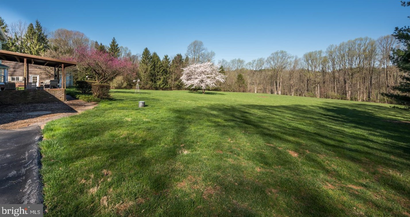 1521 Pheasant Ln, Glen Mills, PA 19342