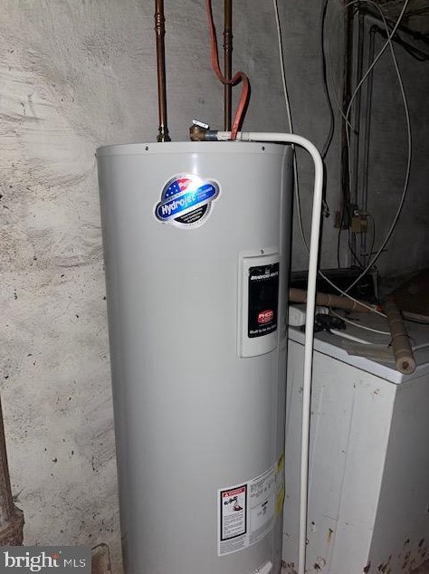 340 15th St, Chester PA  19013-5316 exterior