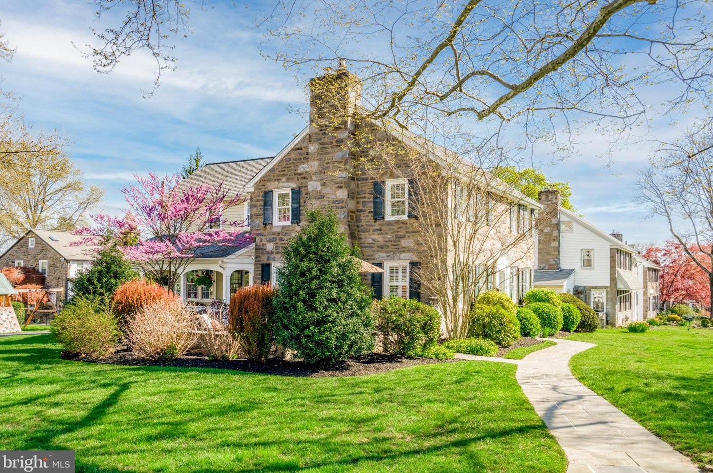 100 Cedarbrook Rd, Ardmore, PA 19003