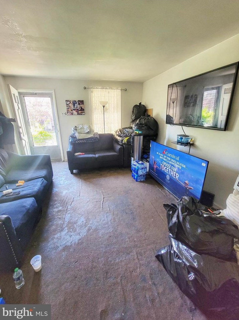 135 Margate Rd, Upper Darby, PA 19082-4602