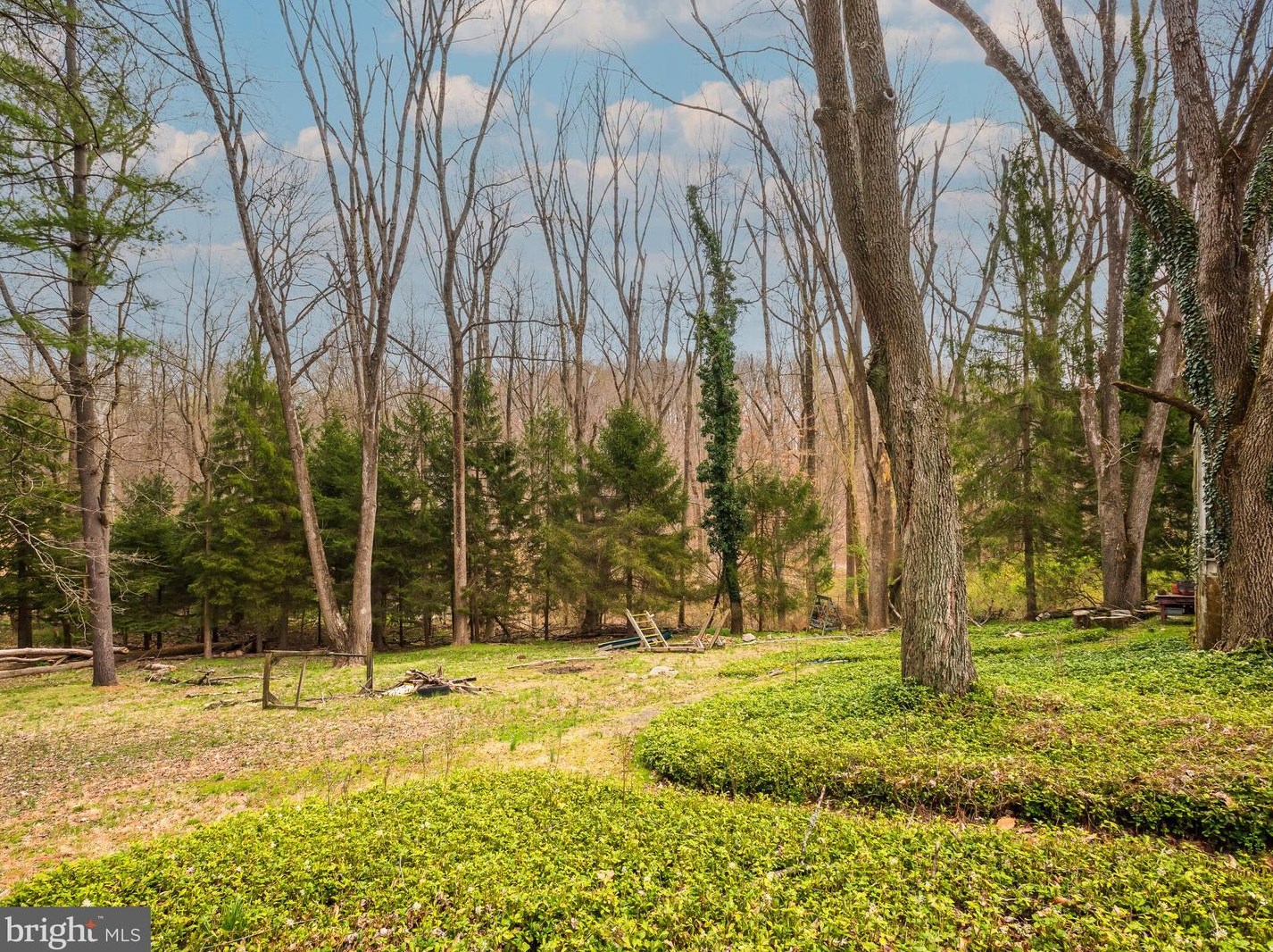 33 Grist Mill Rd, Glen Mills, PA 19342