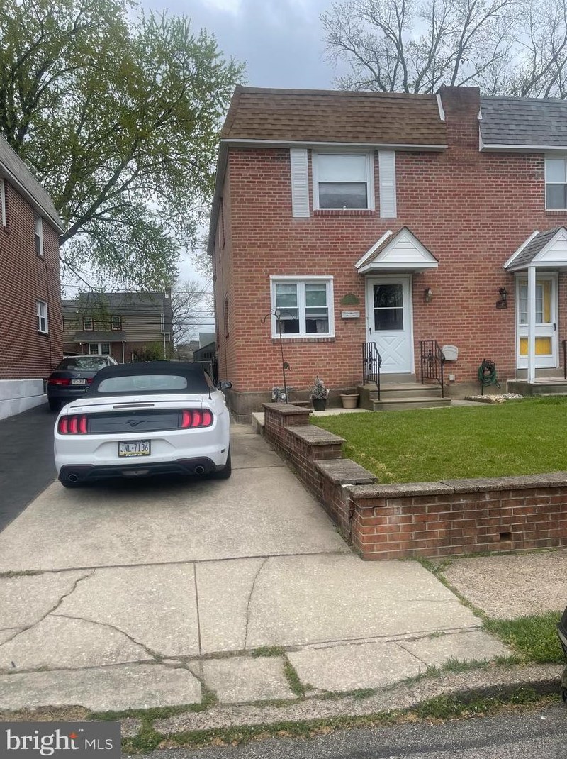 419 Folsom Ave, Prospect Park, PA 19076