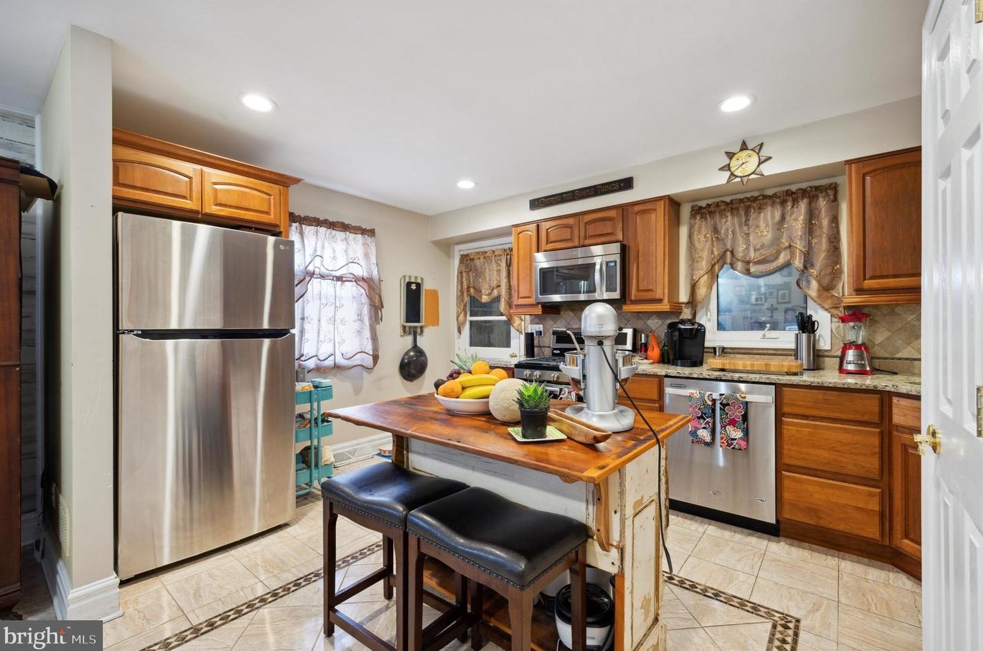 433 Powhattan Ave, Tinicum Township, PA 19029