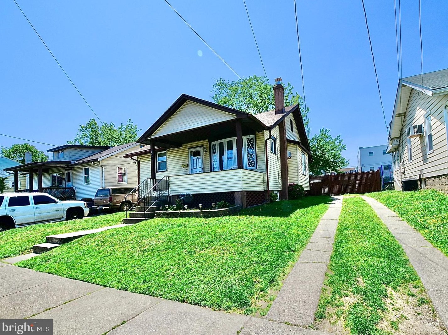 231 Winona Ave, Holmes, PA 19043