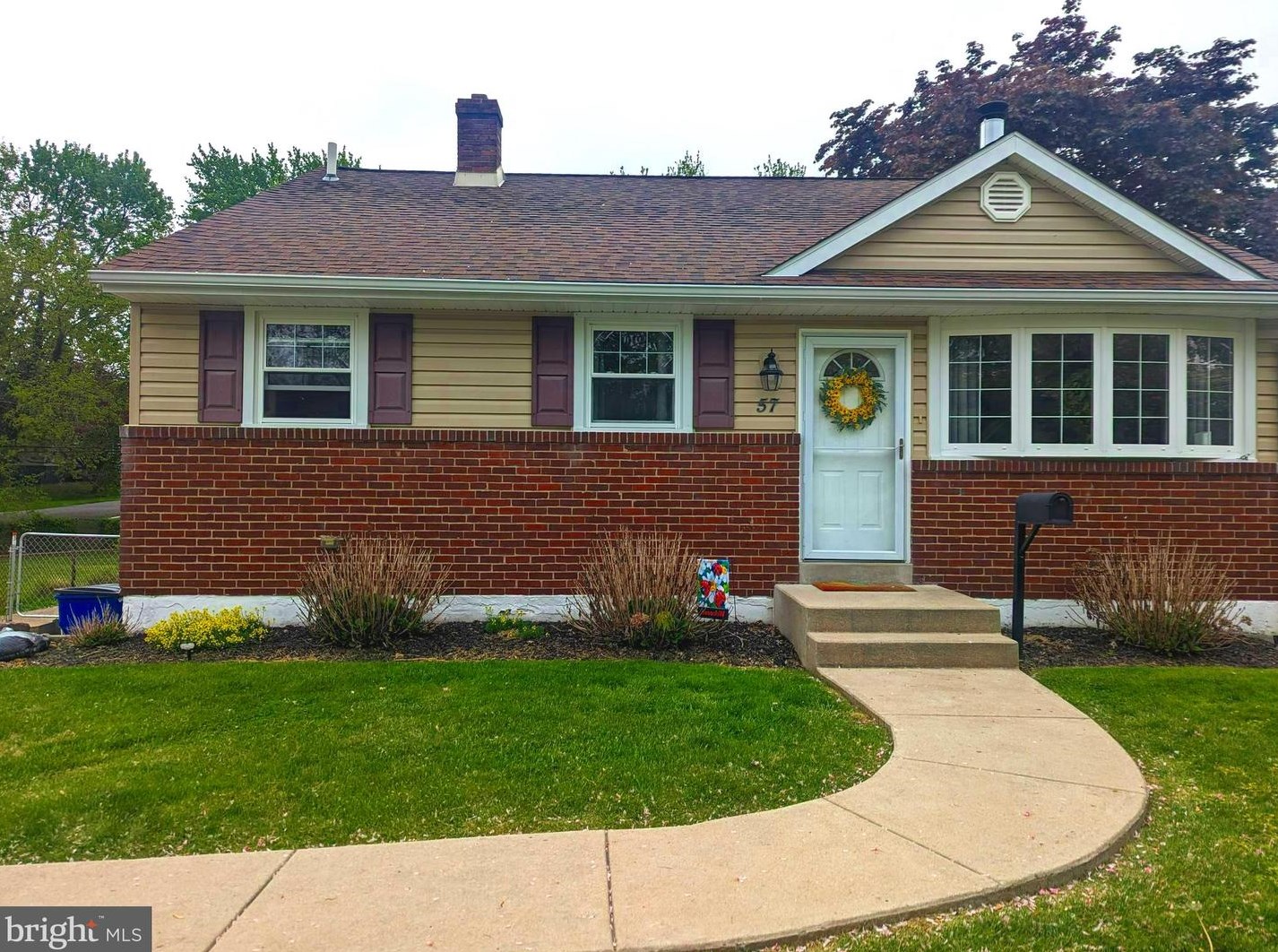 57 Scarlet Ave, Chester PA  19014-2925 exterior