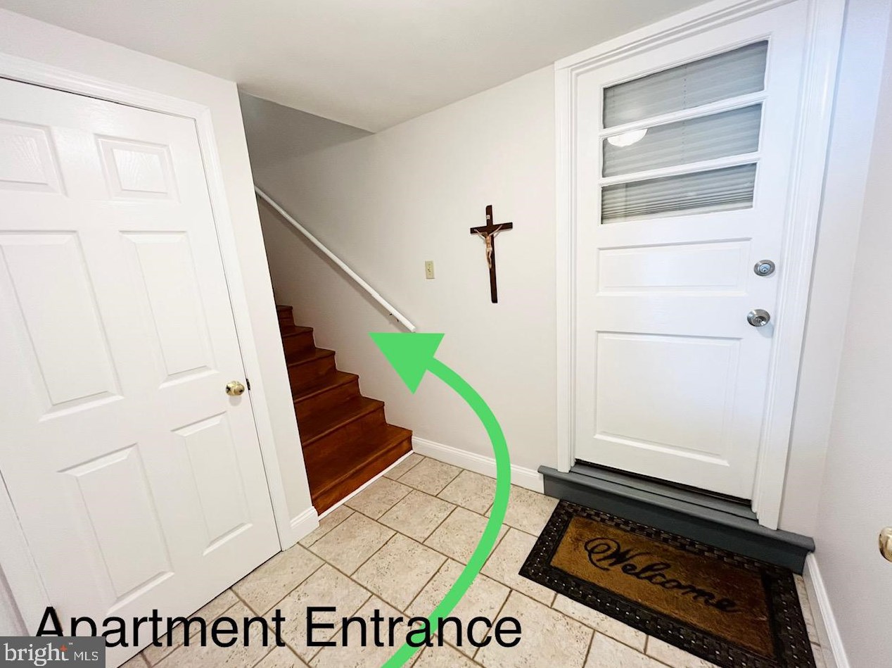16 Denise Dr, Thornton, PA 19373-1007