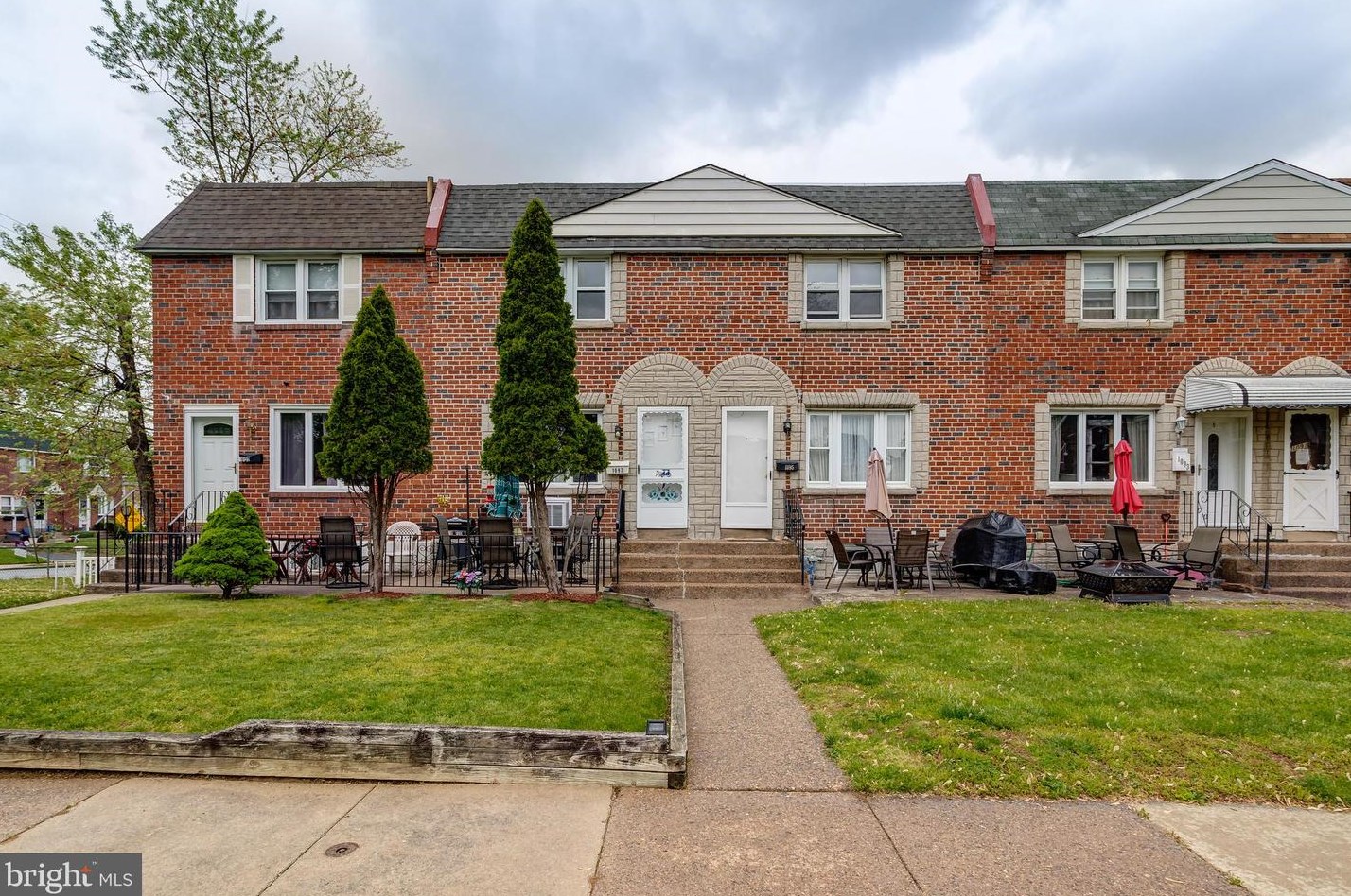 1097 Glen Cir, Manor, PA 19036