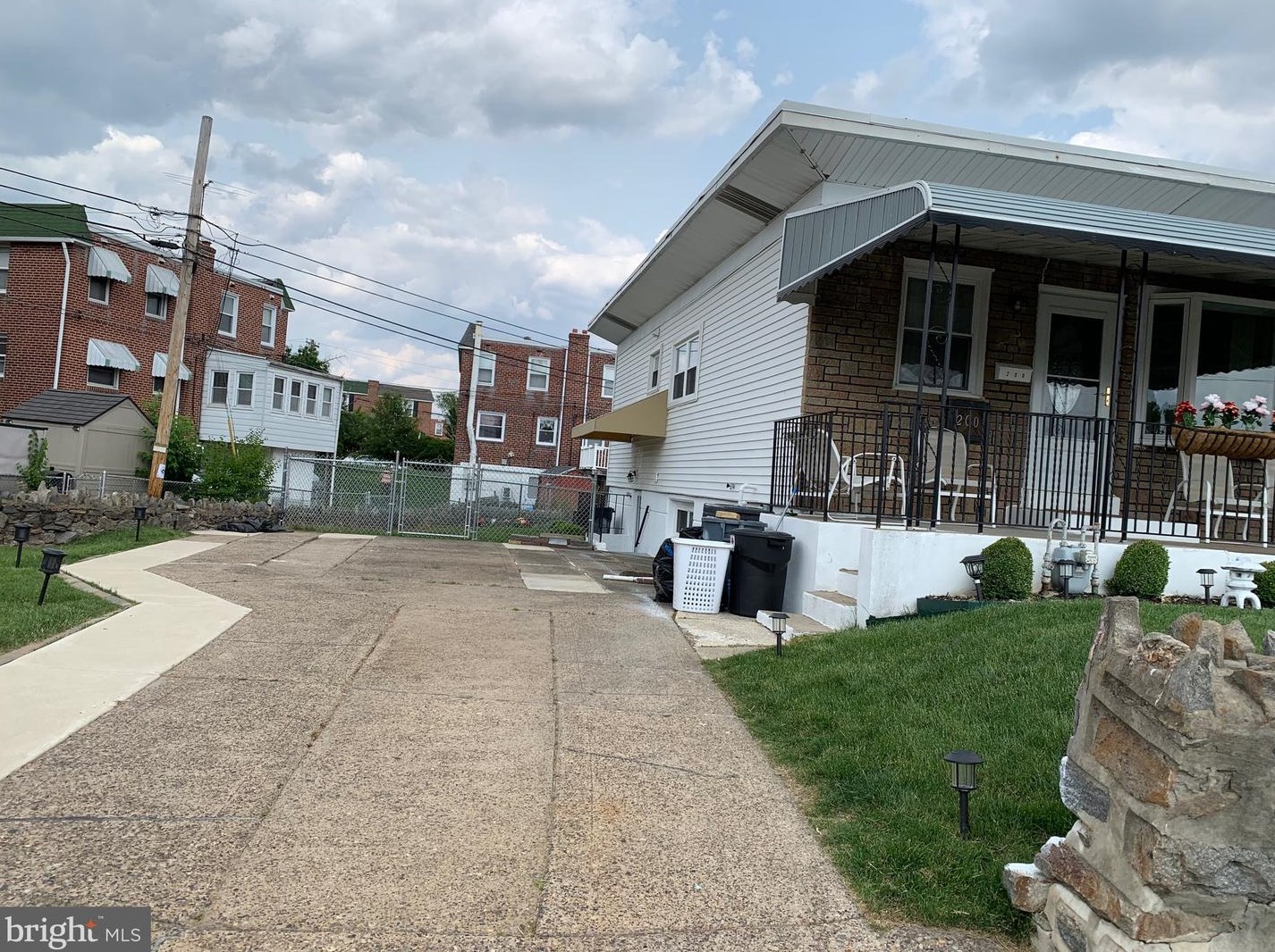 200 Acres Dr, Ridley Park, PA 19078