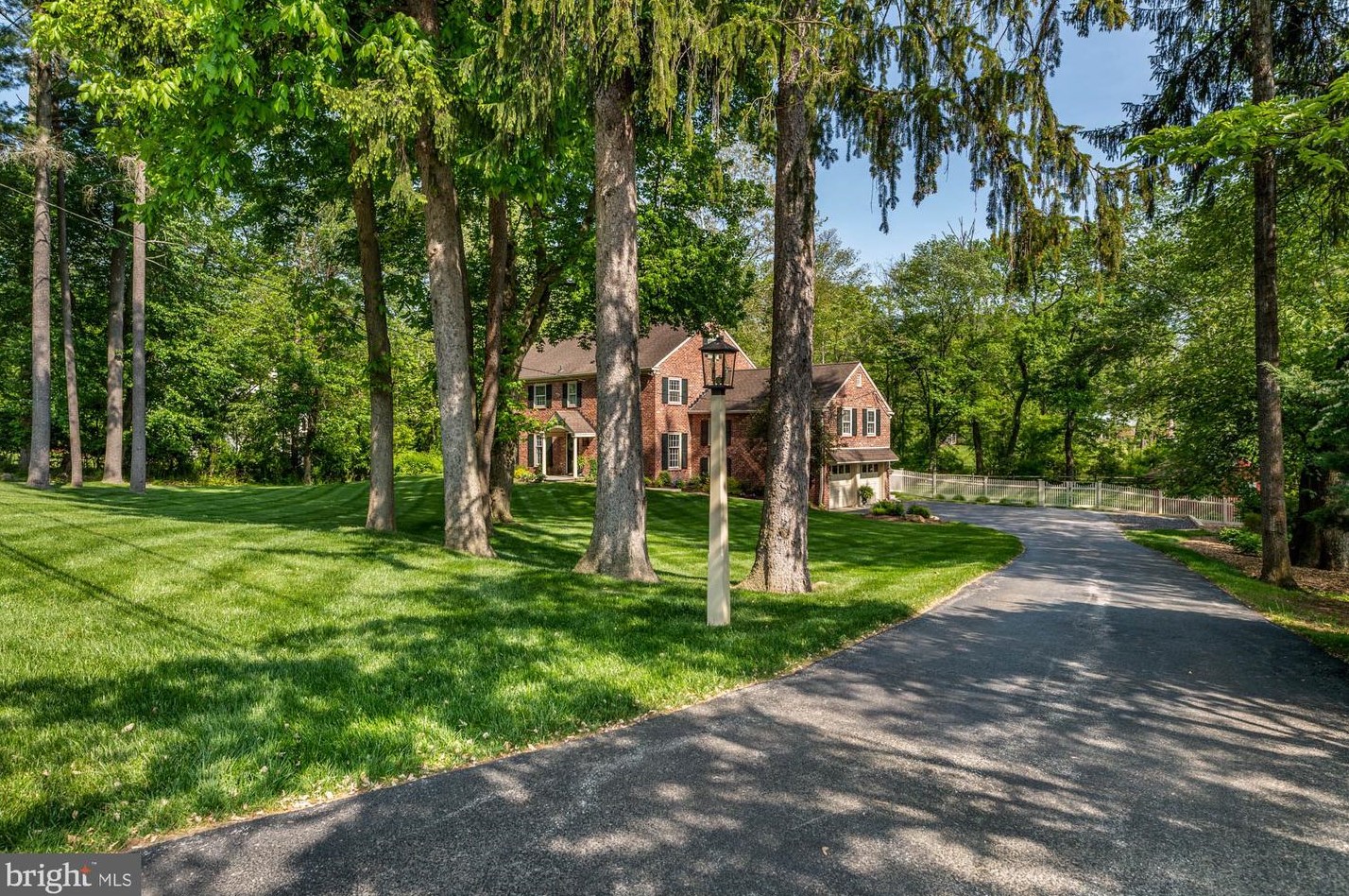 4112 Battles Ln, Newtown Square, PA 19073