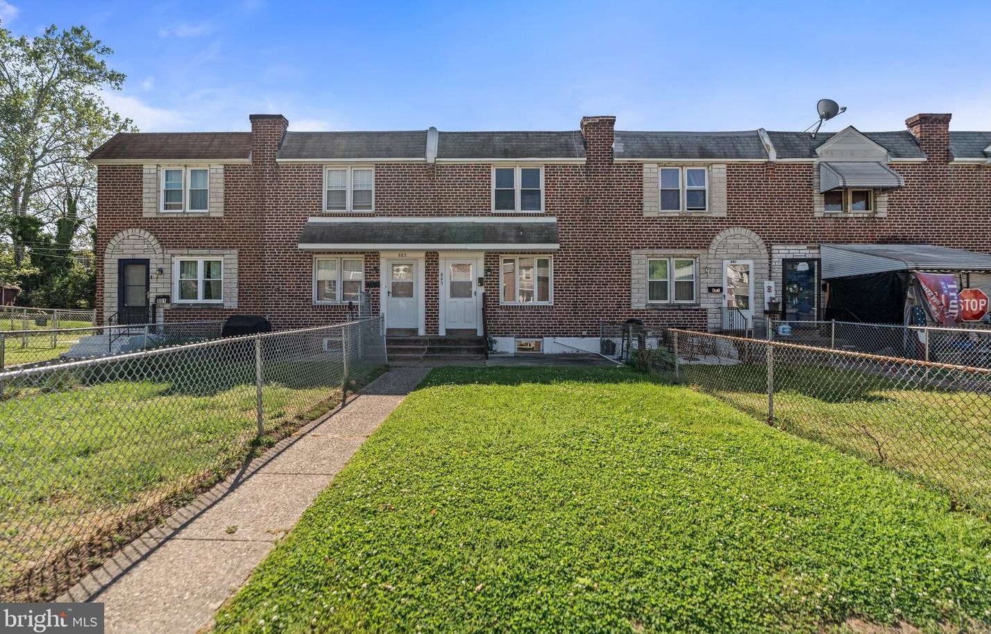 885 Taylor Dr, Folcroft, PA 19032