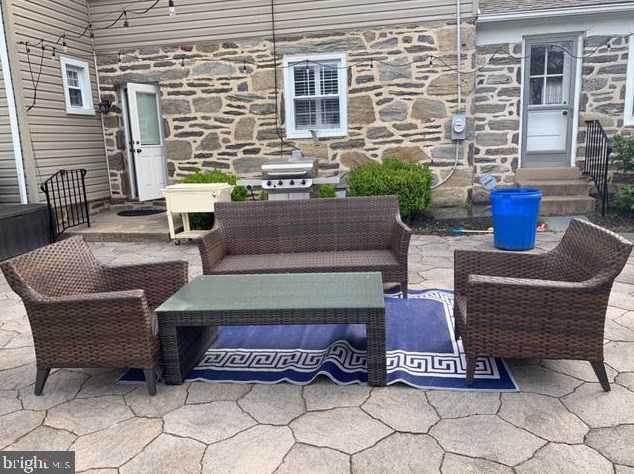 4 N Morgan Ave, Pittsburgh, PA 15223