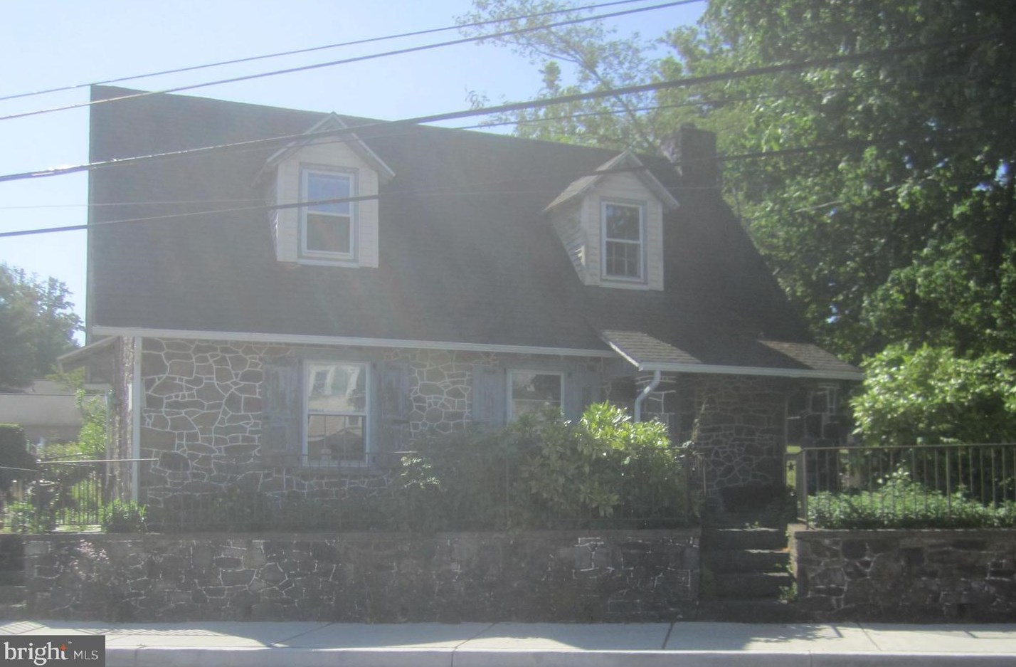 306 W Wayne Ave, Wayne, PA 19087