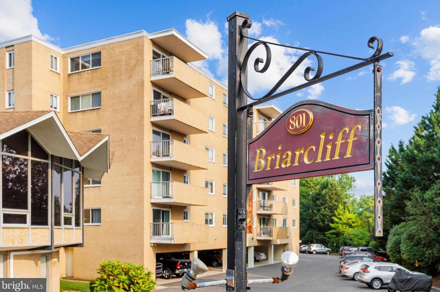 801 Chester Rd, Swarthmore PA  19081-2728 exterior