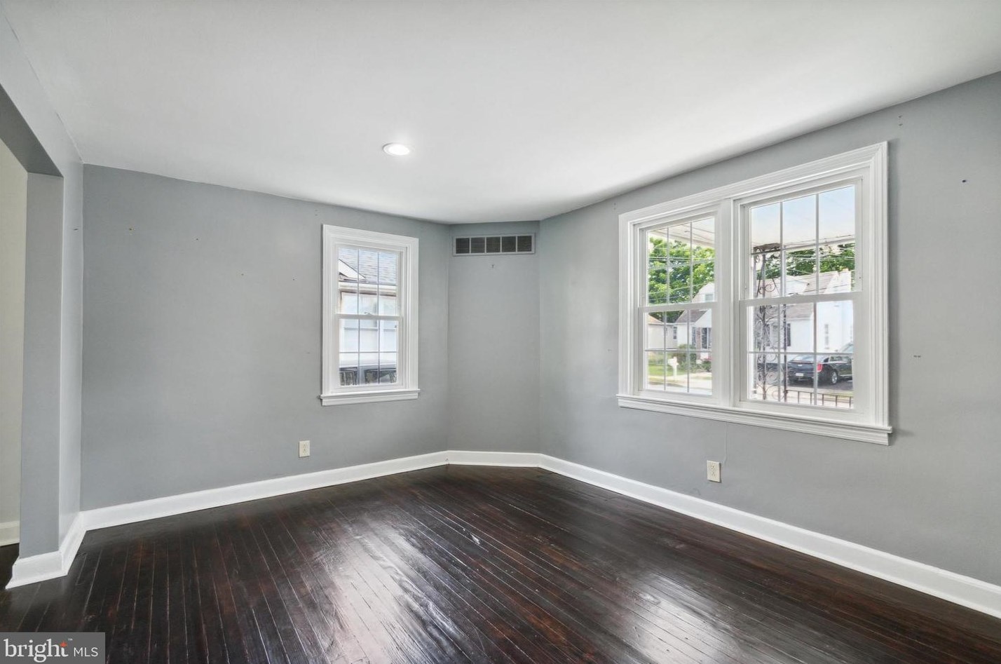 2394 Booker Ave, Chester PA  19014-3502 exterior