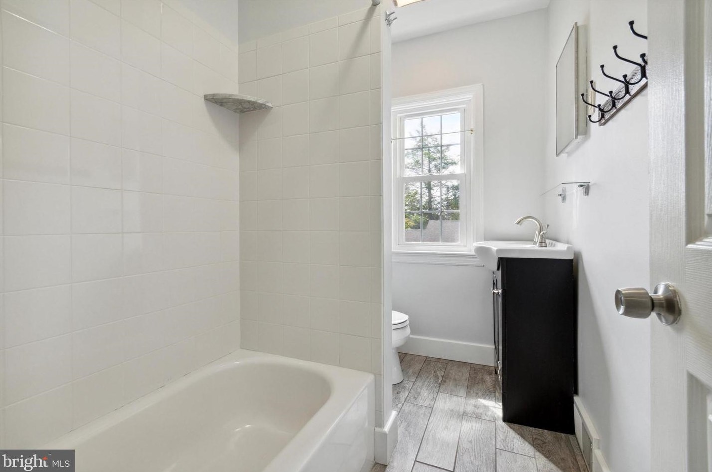 2394 Booker Ave, Chester PA 19014-3502 exterior