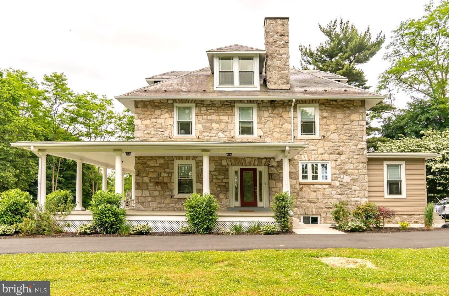 20 Oakland Rd, West Chester, PA 19382