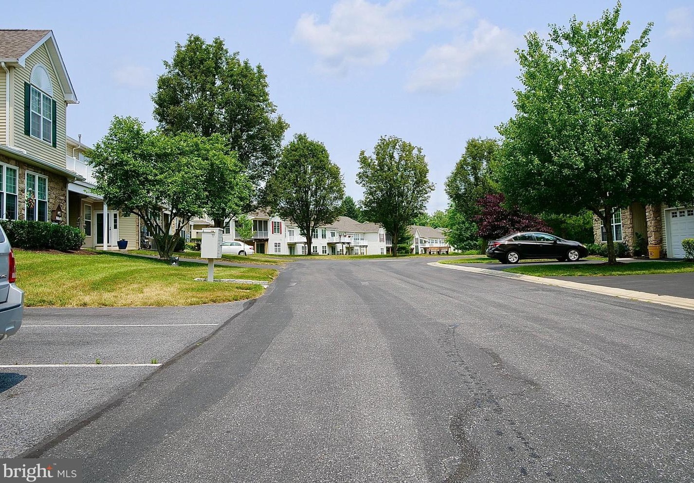 1542 Snead Green, Coal Township, PA 19064