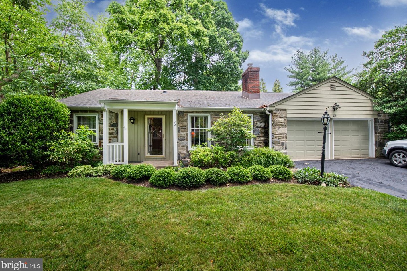 20 Forest Ln, Swarthmore, PA 19081-1203