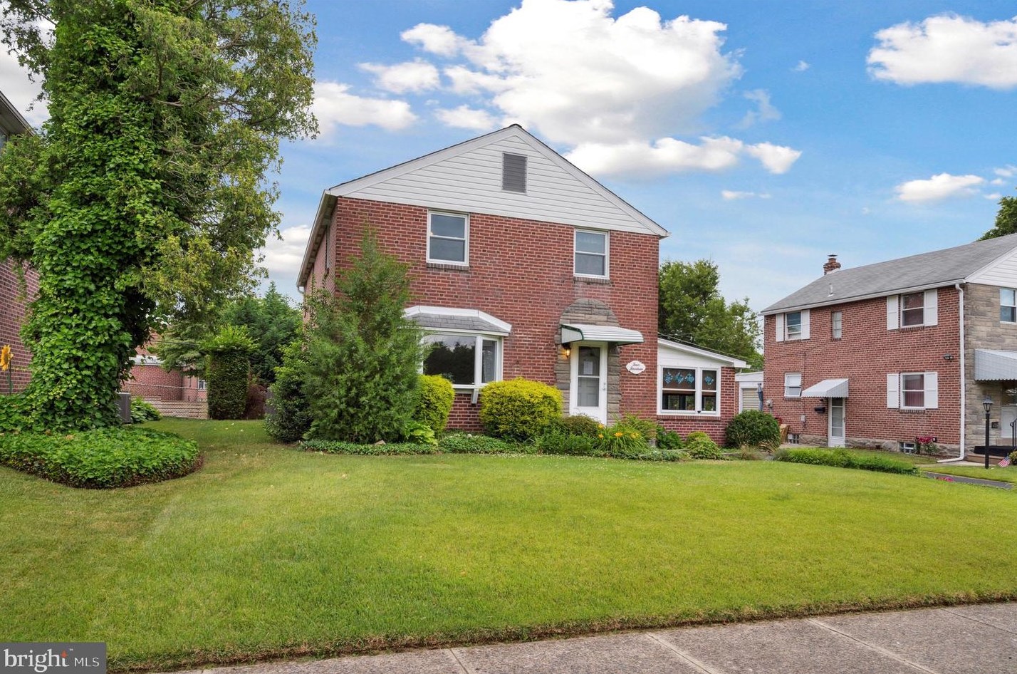 414 W Grays Ave, Manor, PA 19036