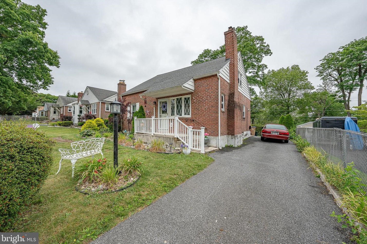 30 Barren Rd, Newtown Square, PA 19073
