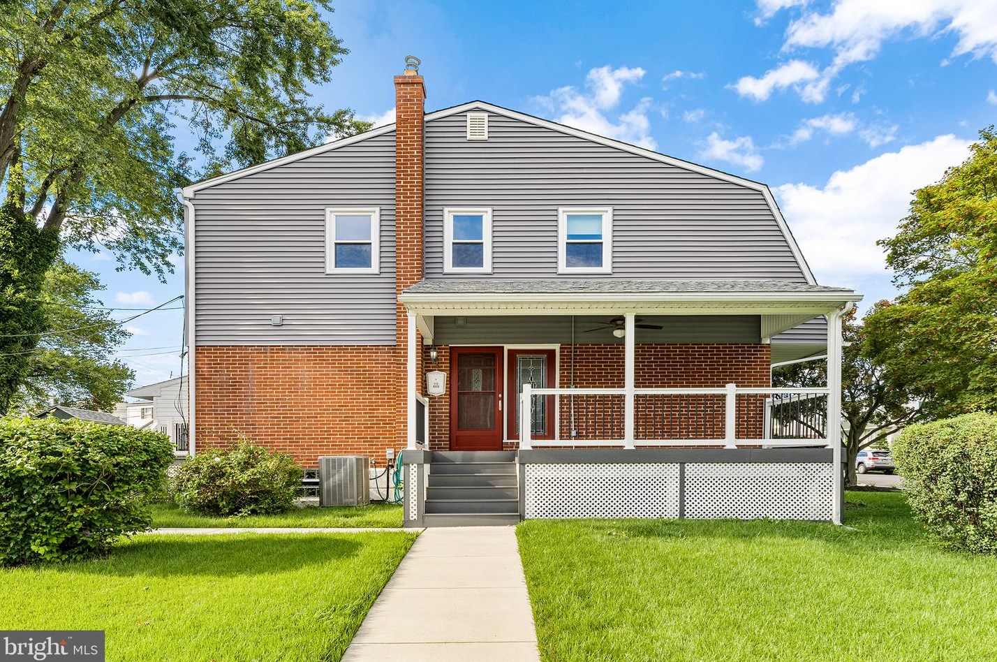 725 Hood Rd, Swarthmore, PA 19081-2812