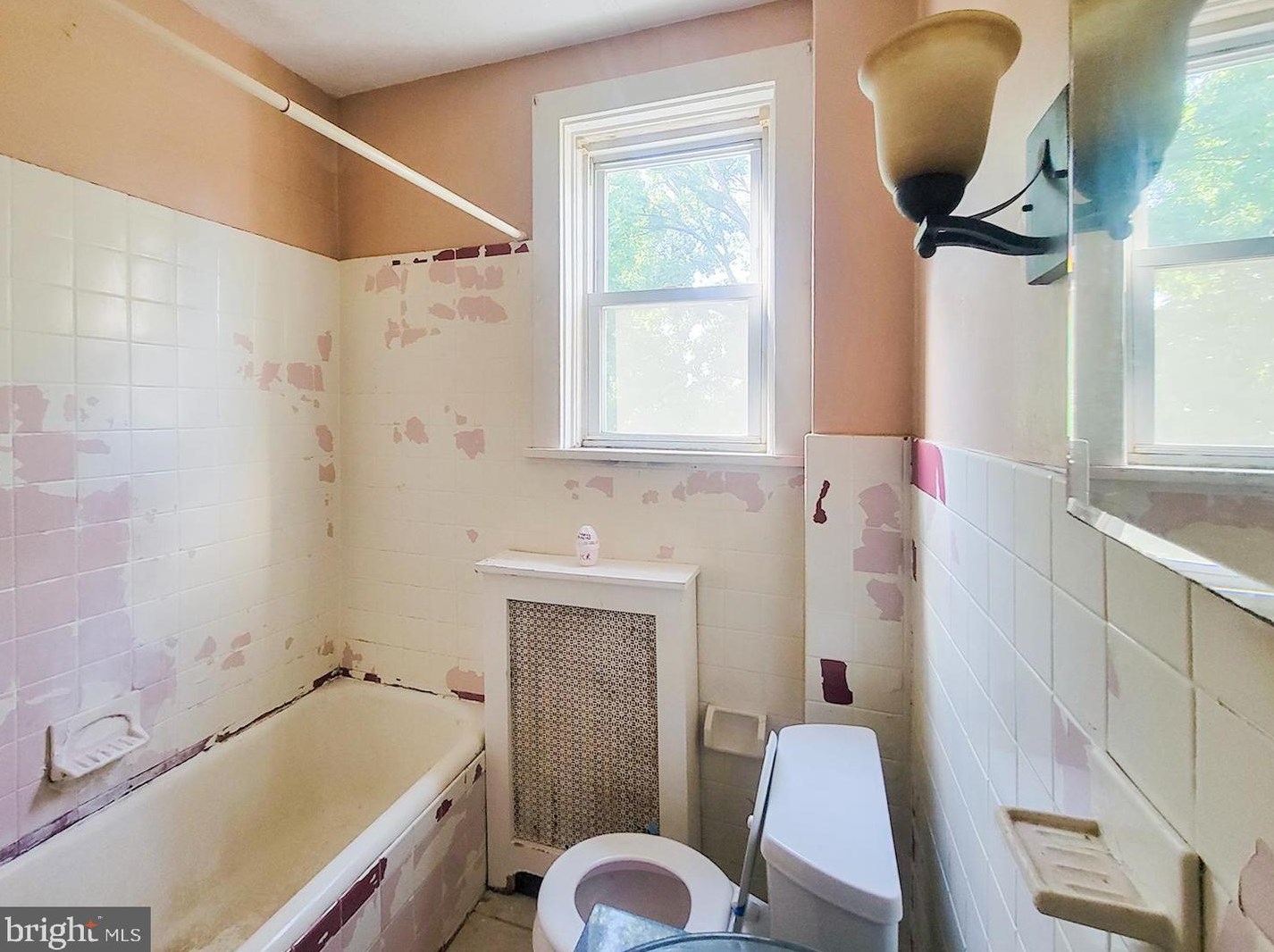 2907 Burden Rd, Chester PA 19015-3309 exterior