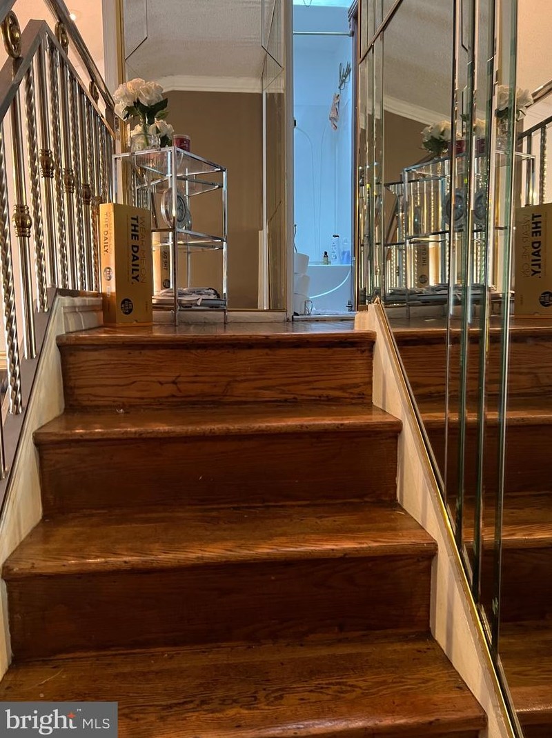 1010 Ward St, Chester PA 19013-2011 exterior