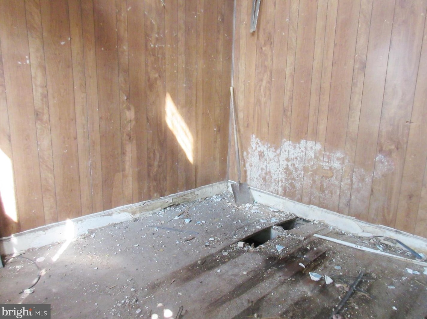 404 5th St, Chester PA  19013-4154 exterior