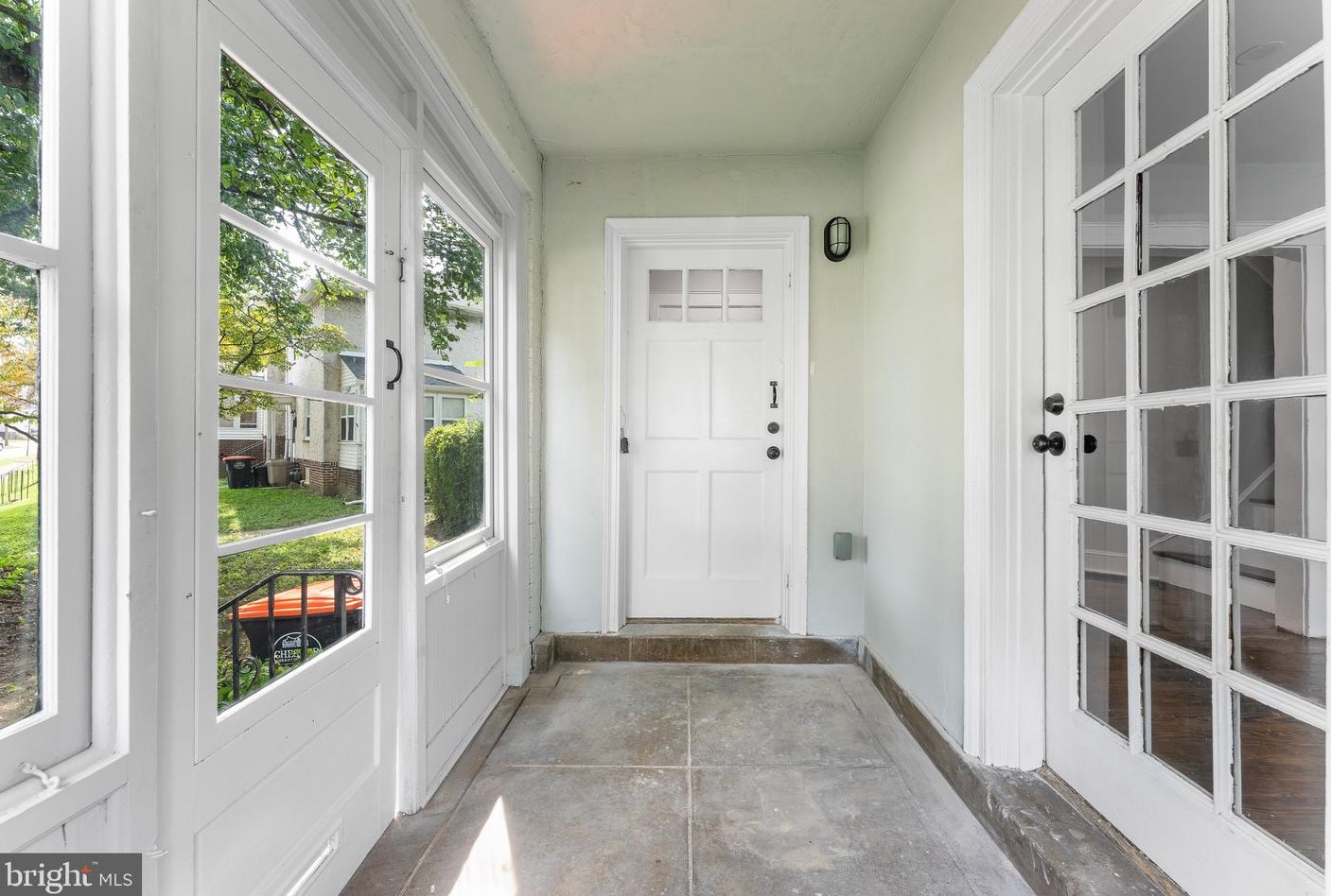 924 Macadam St, Chester PA 19013-5814 exterior