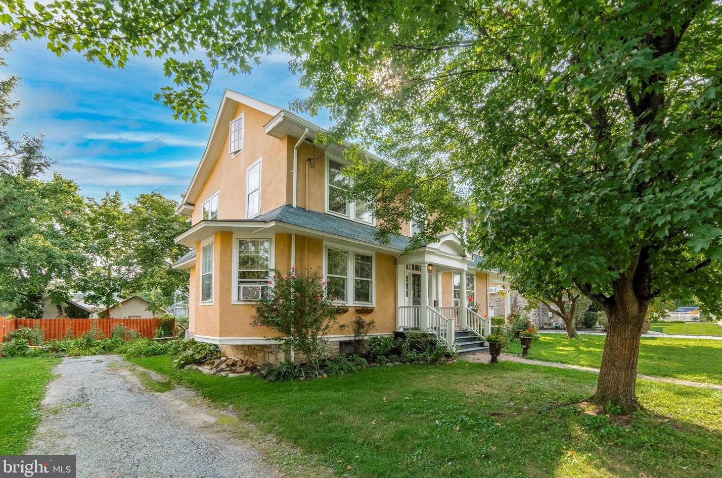 535 Turner Ave, Oakview, PA 19026