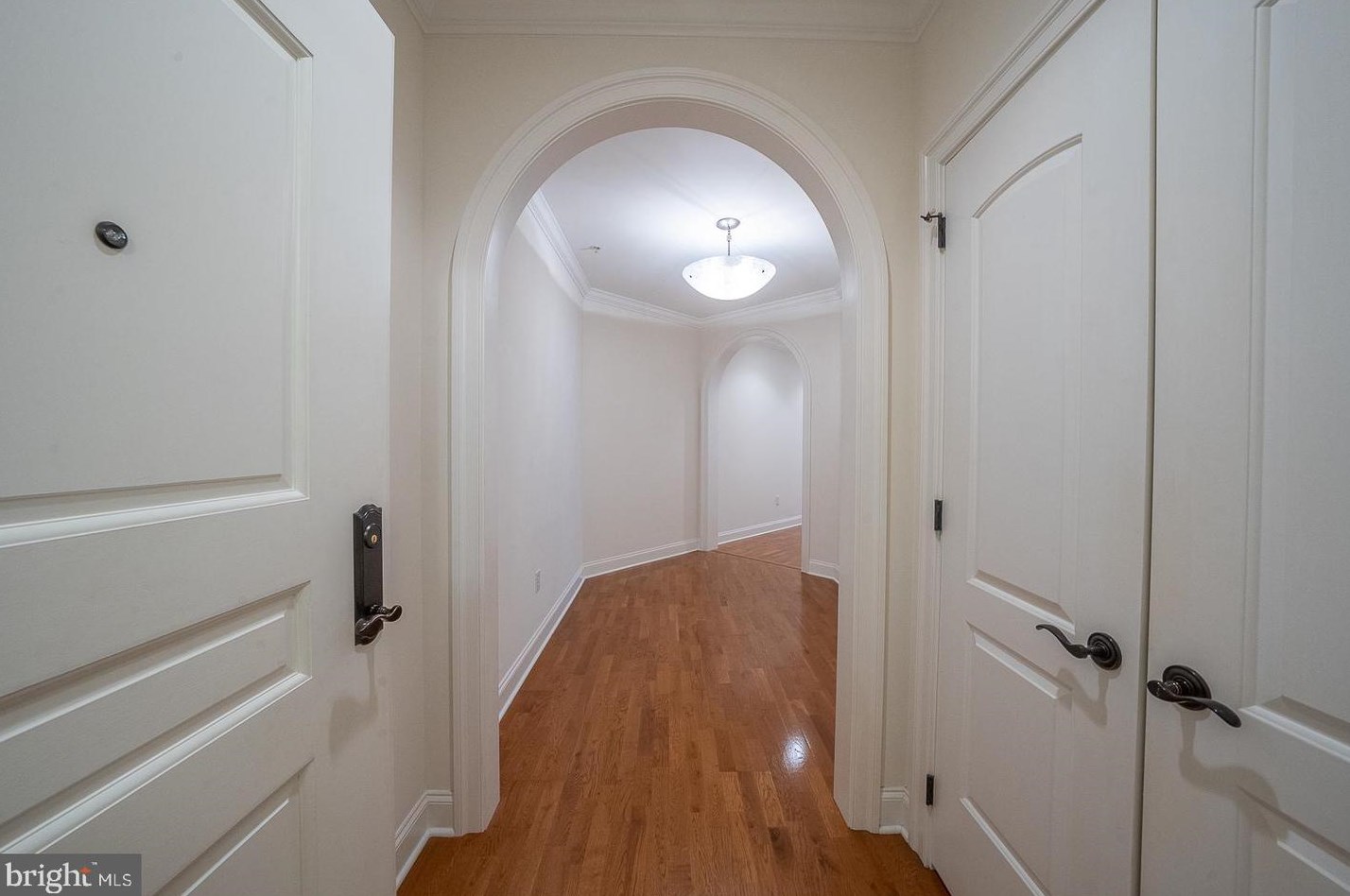 5203 Parkview Dr, Haverford, PA 19041