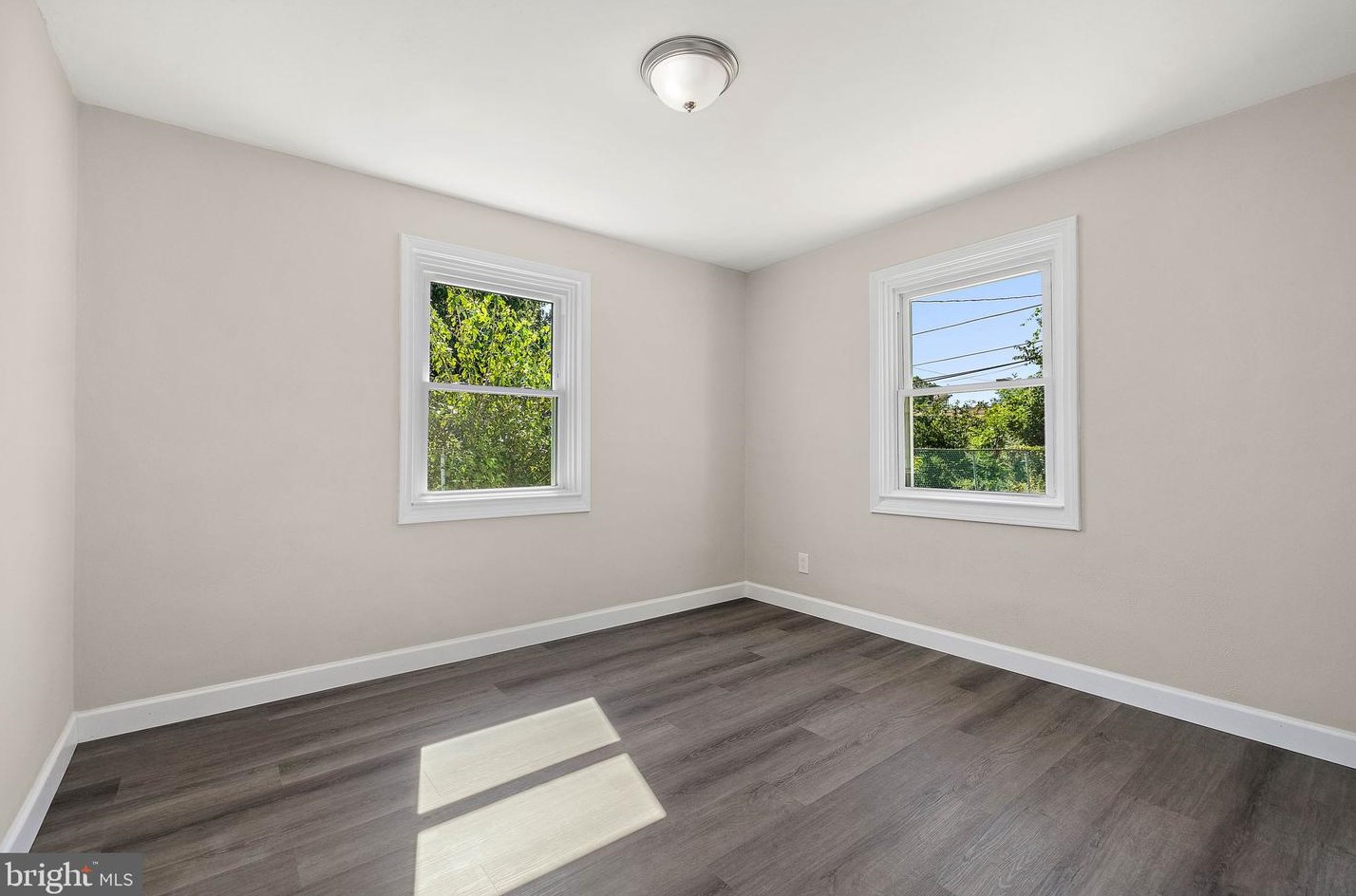 86 Florence Ave, Chester PA 19014-2127 exterior