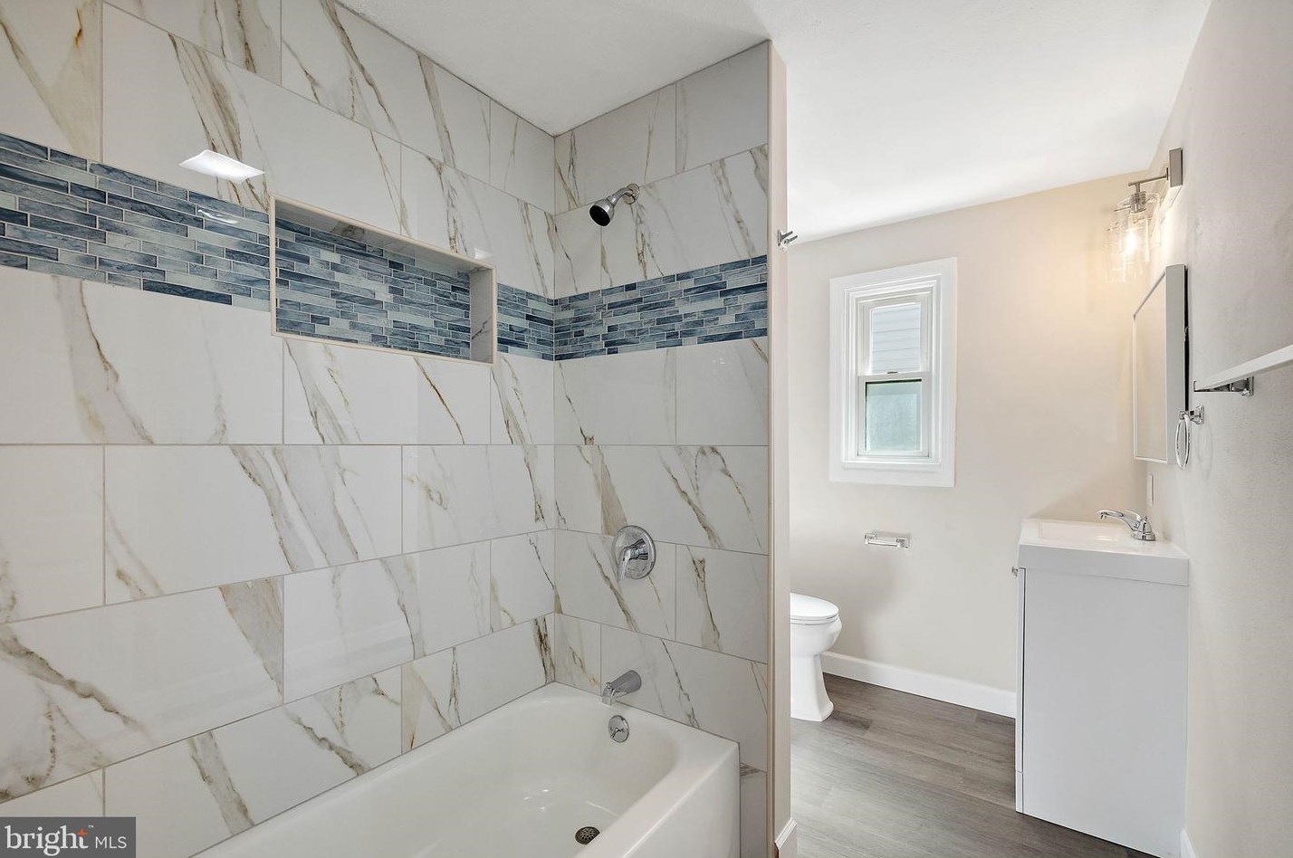 86 Florence Ave, Chester PA 19014-2127 exterior