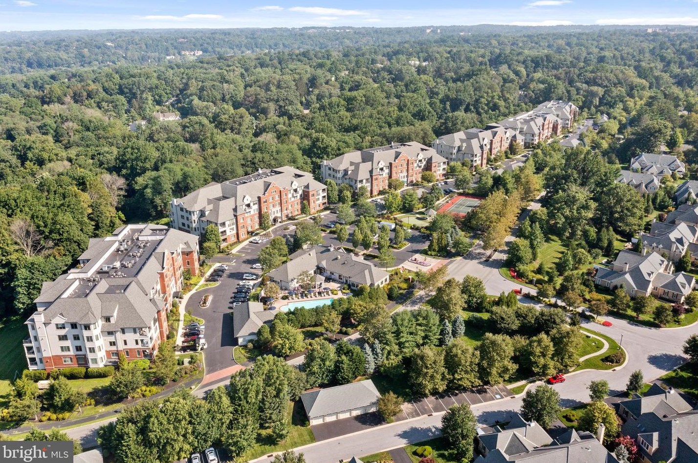 3304 Parkview Dr, Haverford, PA 19041