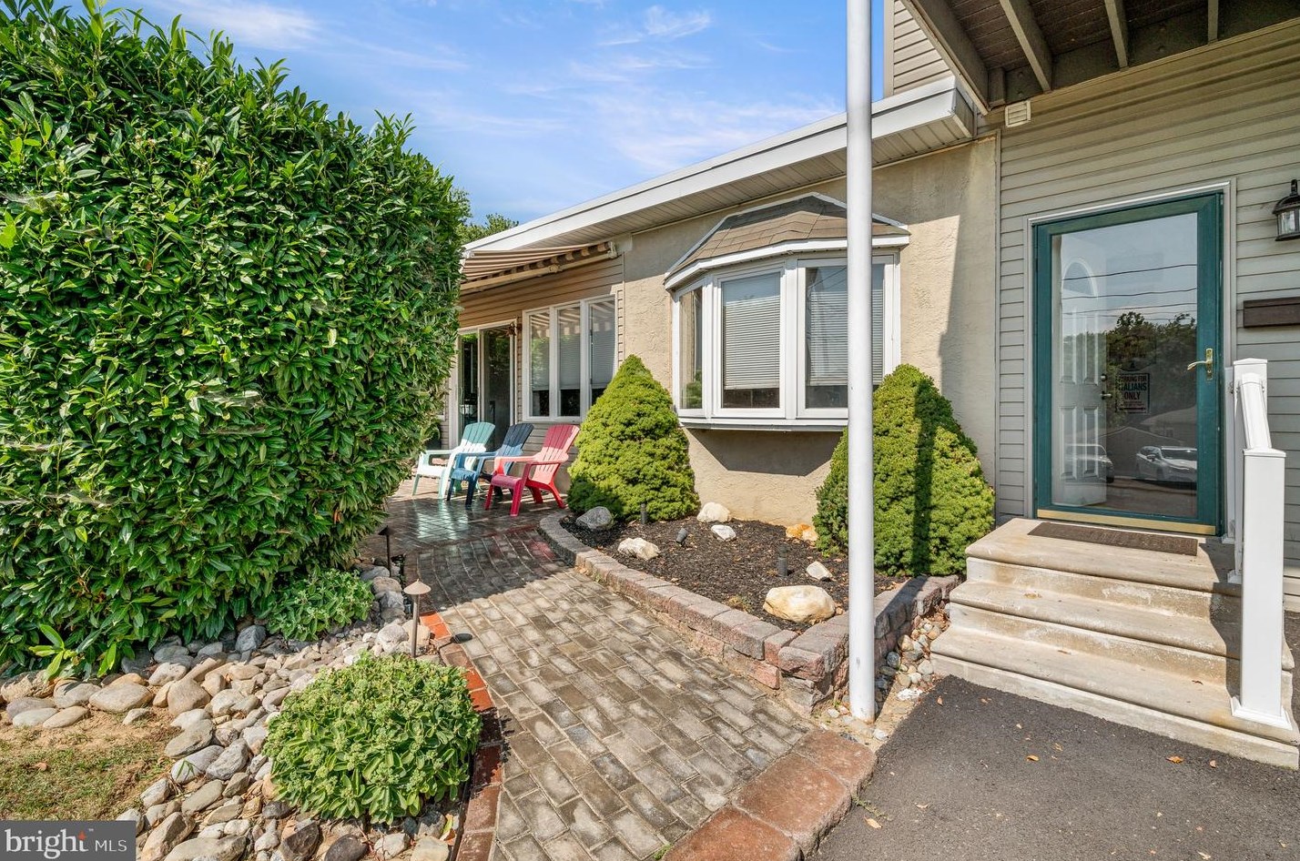 97 Riverside Ave, Prospect Park, PA 19076