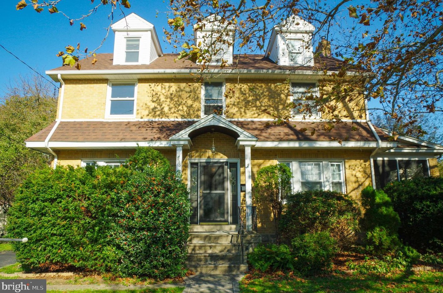 635 Foss Ave, Oakview, PA 19026