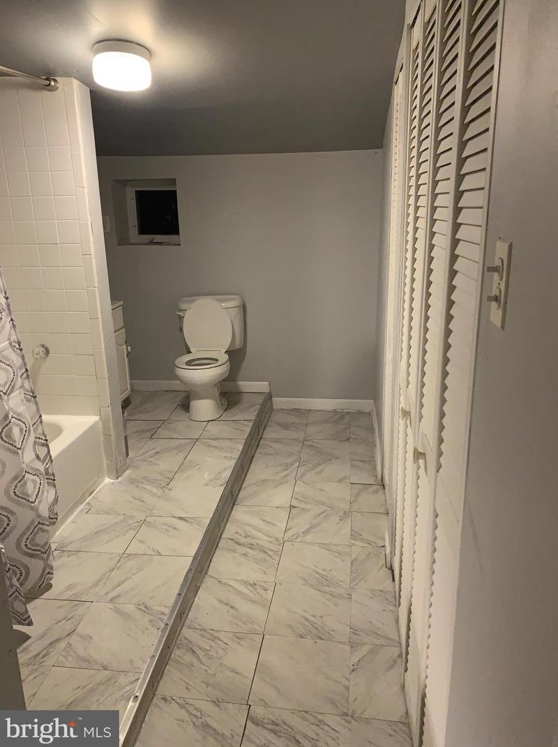 351 Franklin St, Chester PA  19013-4324 exterior