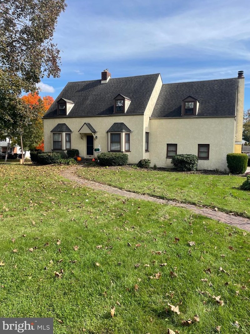 119 Eagle Rd, Coal Township, PA 19064