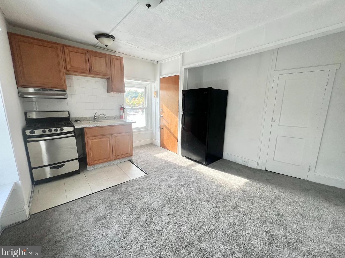 1128 Main St #3, Darby, PA 19023