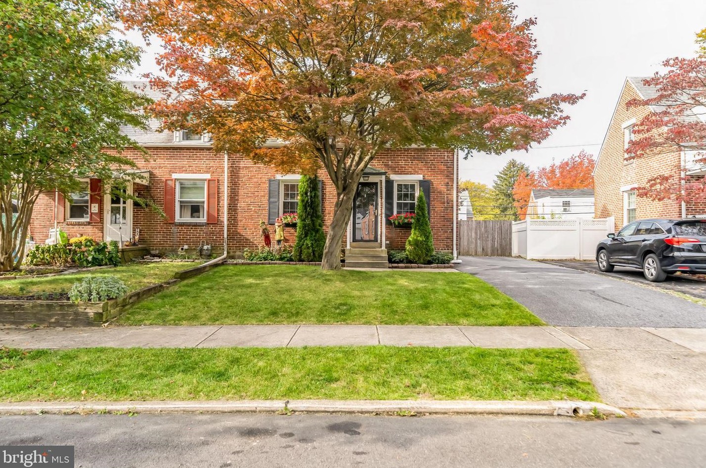 715 Colwell Rd, Swarthmore, PA 19081-2921