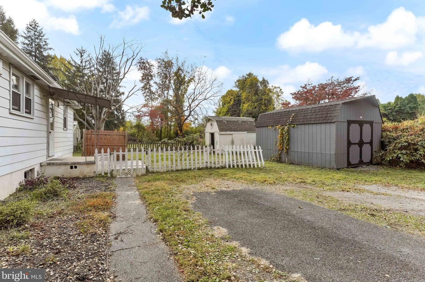 2910 Naamans Creek Rd, Boothwyn, PA 19061