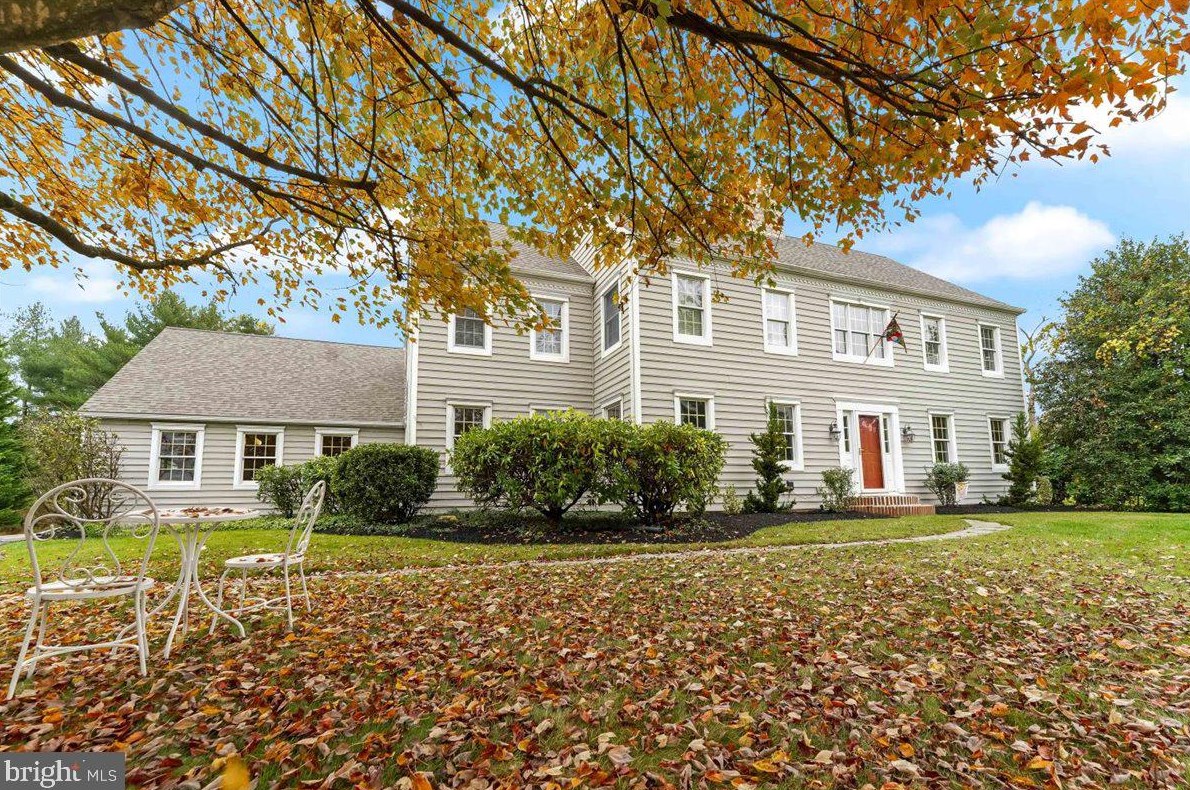 1579 Middletown Rd, Glen Mills, PA 19342