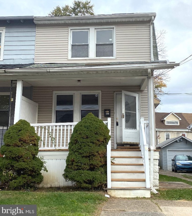421 Custer Ave, Manor, PA 19036