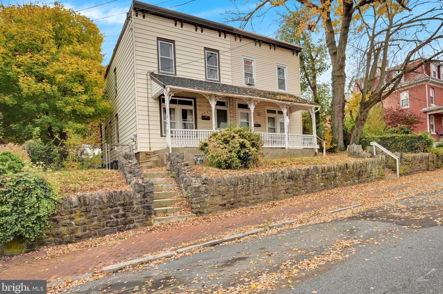 403 9 St, Chester PA 19013-1710 exterior