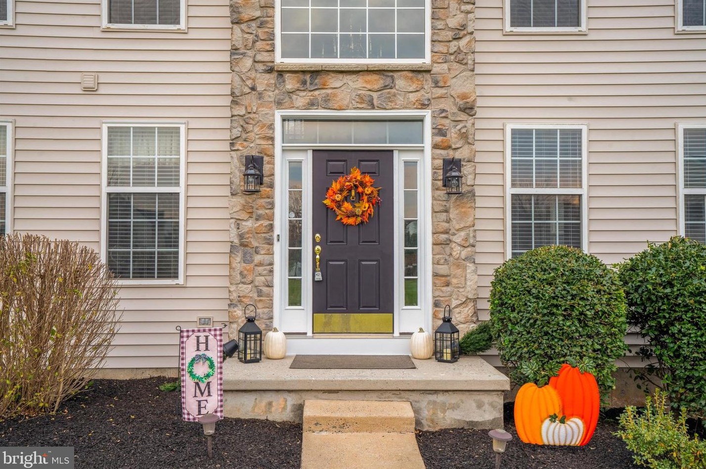 1220 Stonegates Turn, Boothwyn, PA 19060