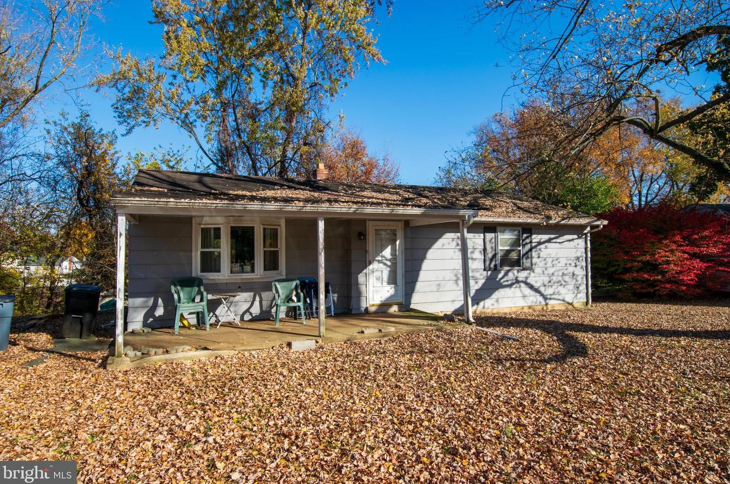 3517 Greenwood Ave, Boothwyn, PA 19061