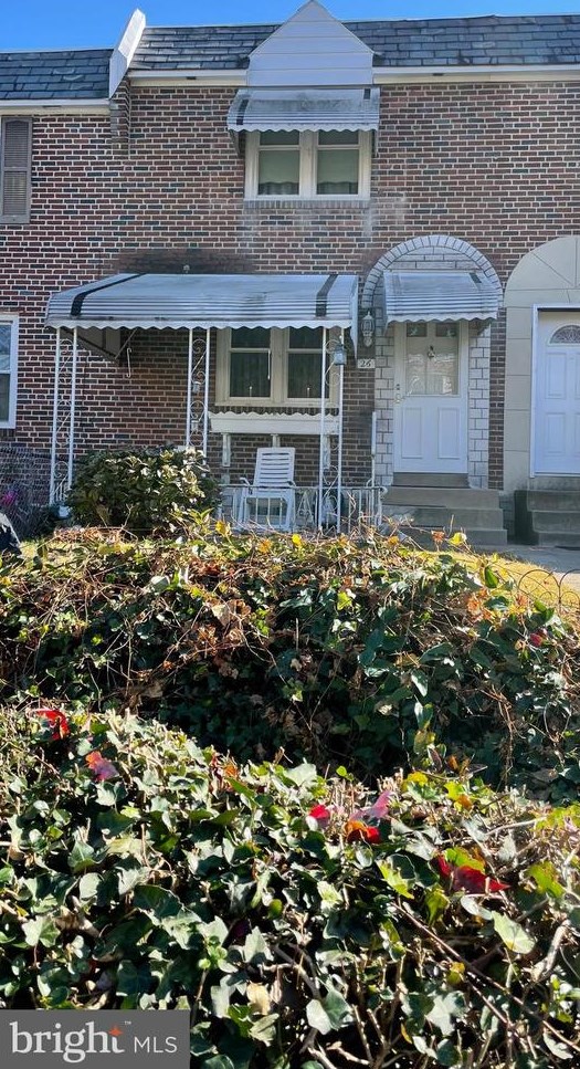 26 Winthrop Rd, Darby, PA 19023