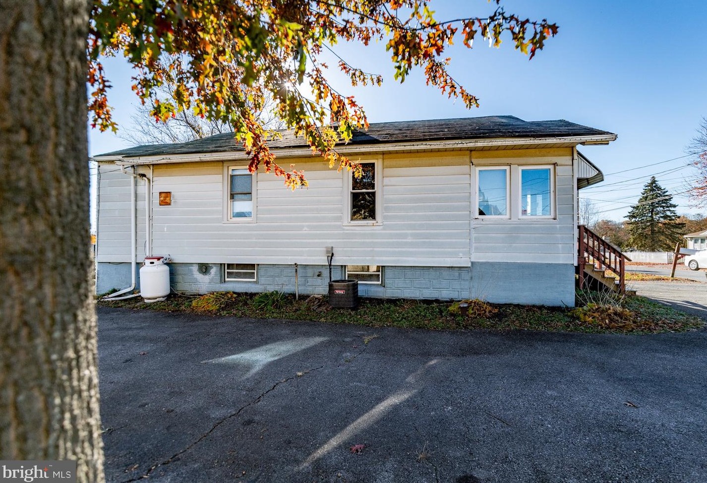 1343 Cherry St, Boothwyn, PA 19061